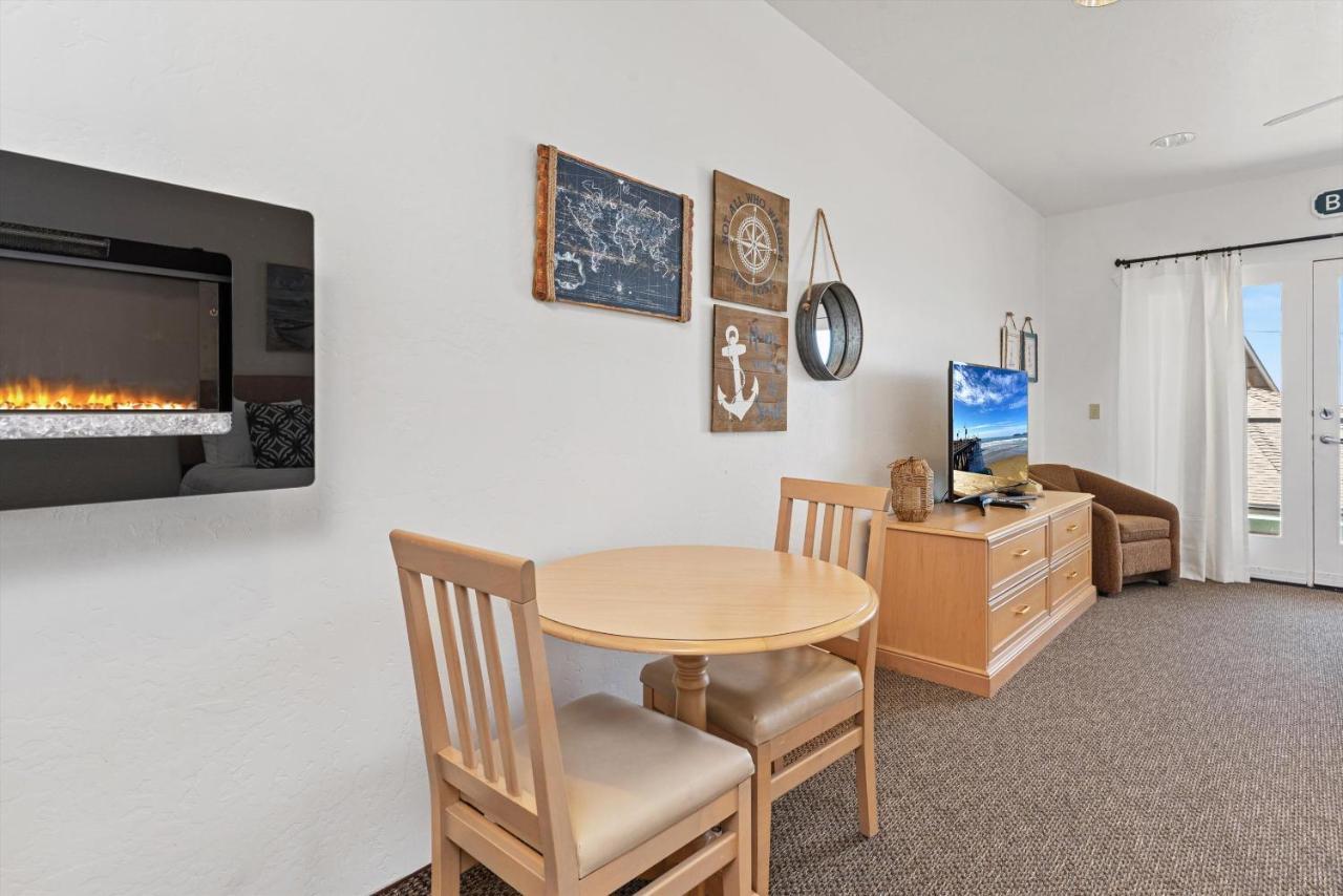 פיסמו ביץ' Beach House Inn & Suites מראה חיצוני תמונה
