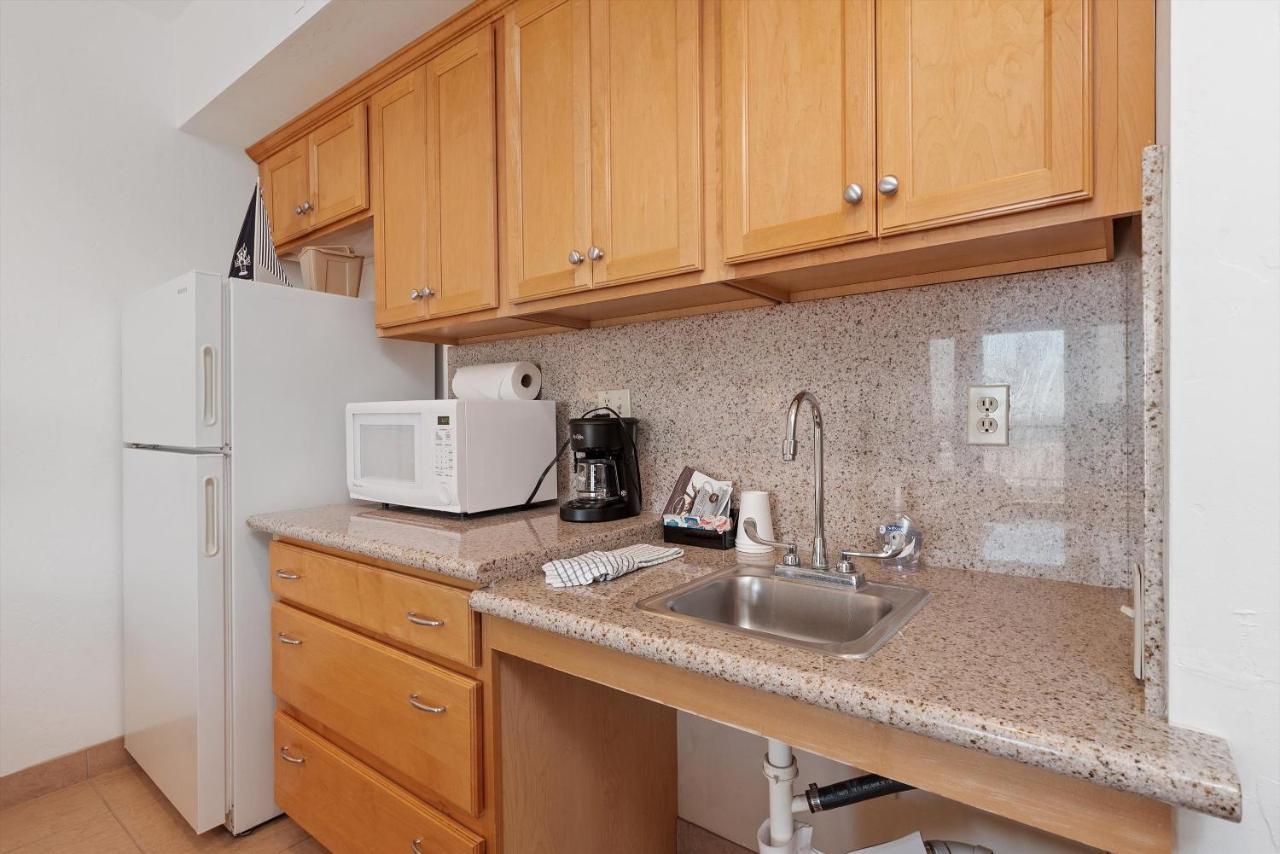 פיסמו ביץ' Beach House Inn & Suites מראה חיצוני תמונה