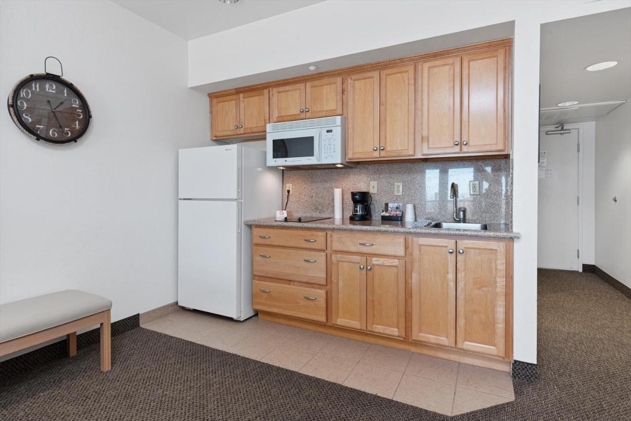 פיסמו ביץ' Beach House Inn & Suites מראה חיצוני תמונה